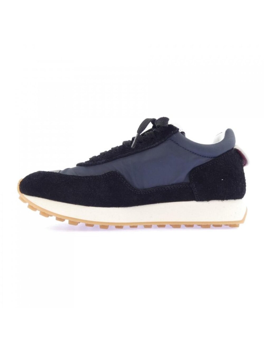 Chanel Sneakers Black - Picture 2 of 6